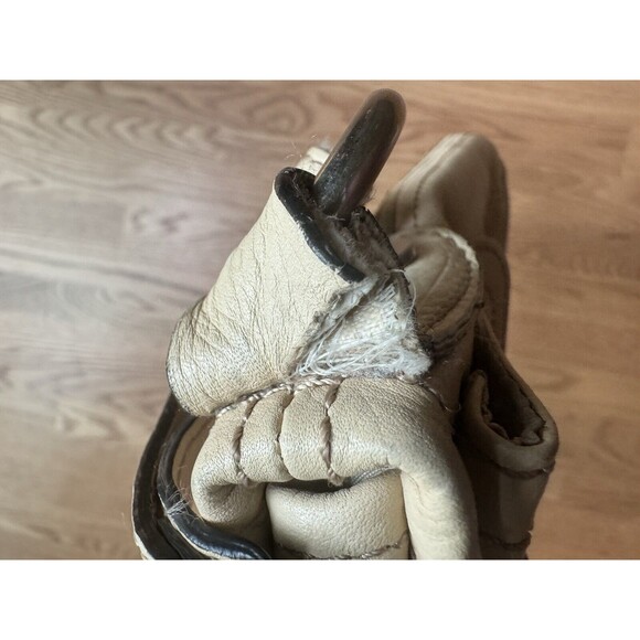 Fossil Light Yellow Leather Cross Body Bag Needs Repairs Has‎ Key Charm - Picture 10 of 10